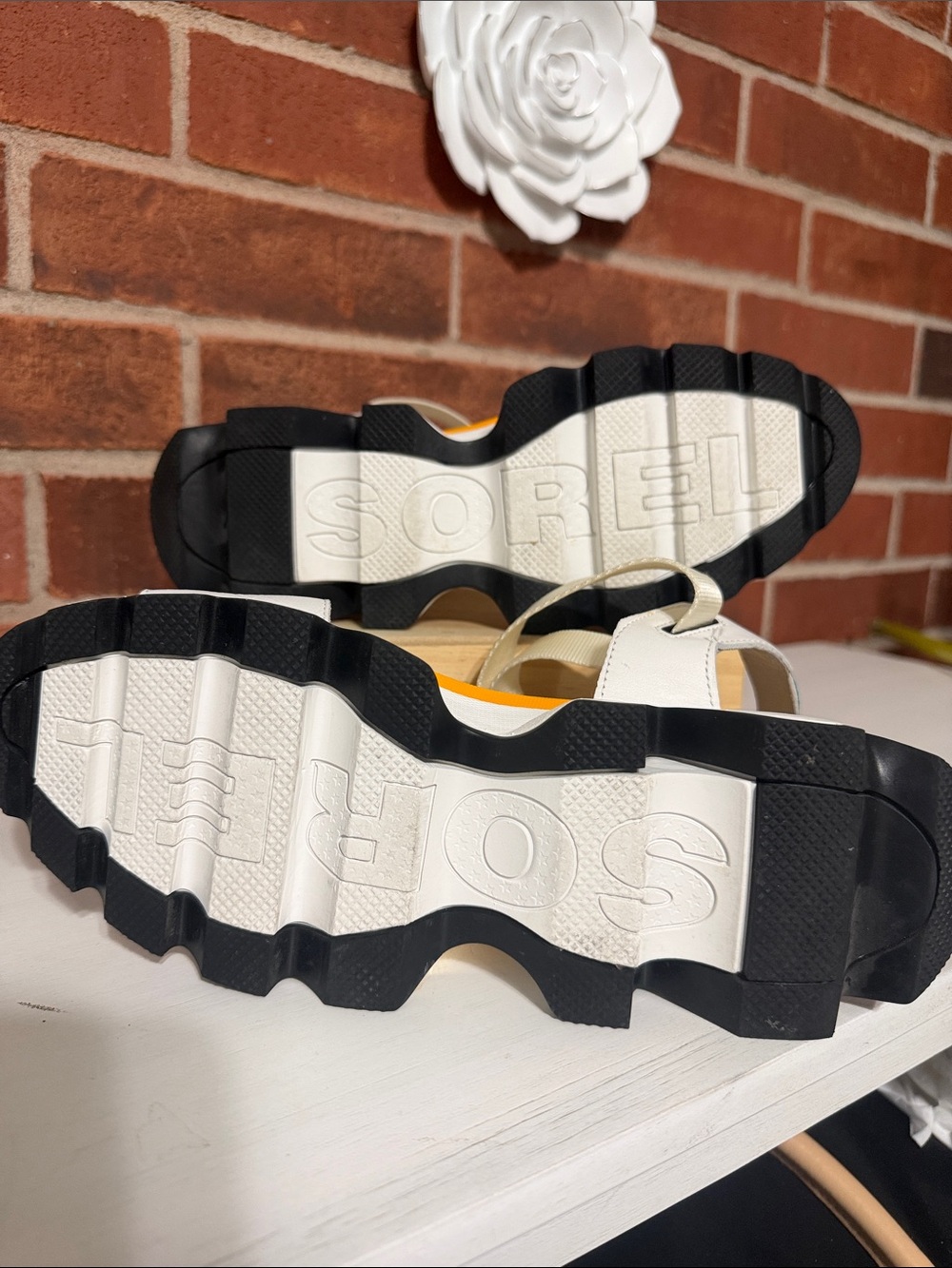 Sorel White Platform Sandals with Orange Insole and Pink Heel Accent - Picture 8 of 10